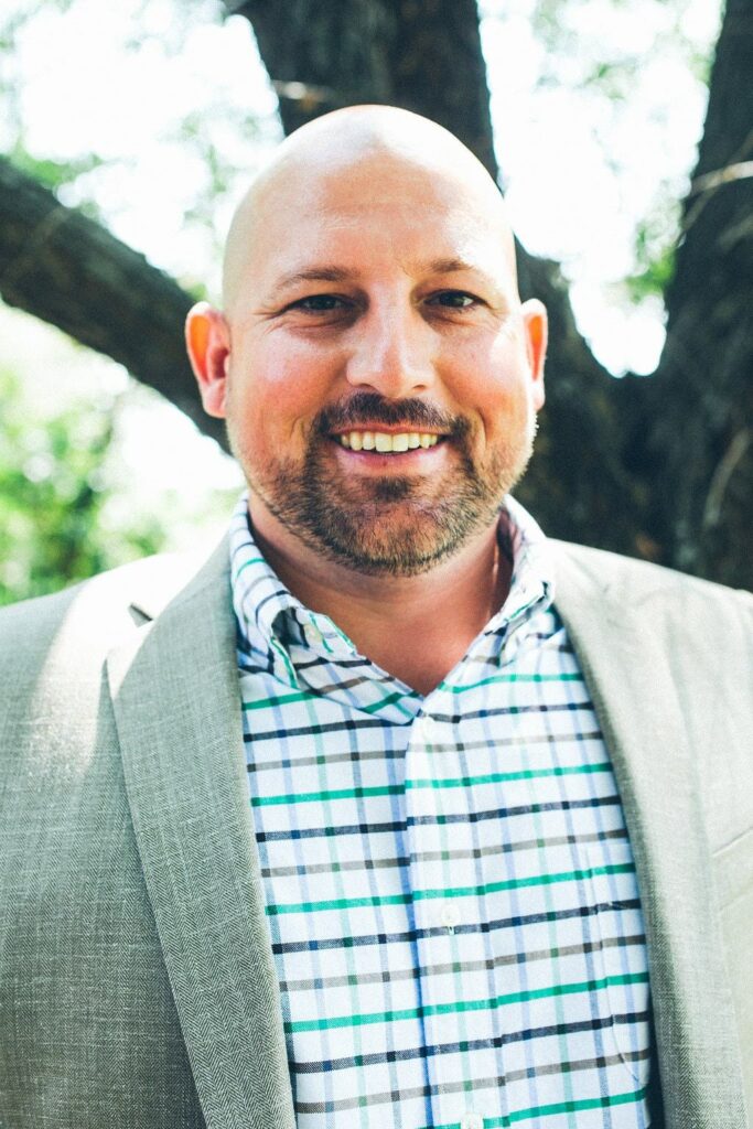 Lake Eufaula Realtors in OK Porches & Pastures