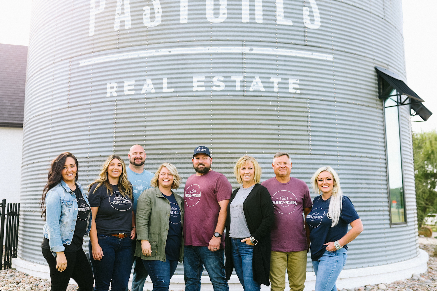 Lake Eufaula Realtors in OK Porches & Pastures